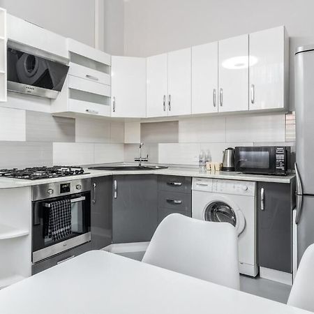 Апартаменти В Самому Серці Львова. Extérieur photo